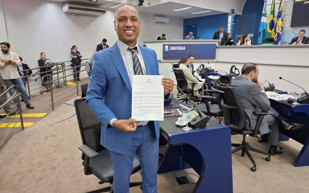 Junior Coringa solicita obras de infraestrutura em bairros da Capital após ouvir moradores