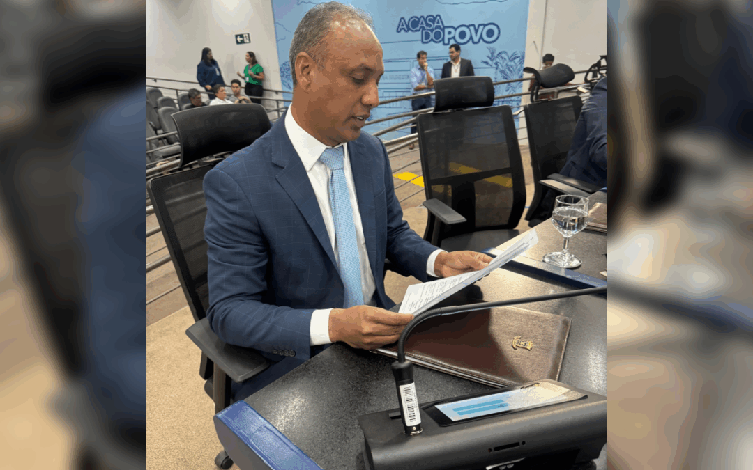 Junior Coringa solicita iluminação e operação tapa-buracos em diferentes regiões da Capital